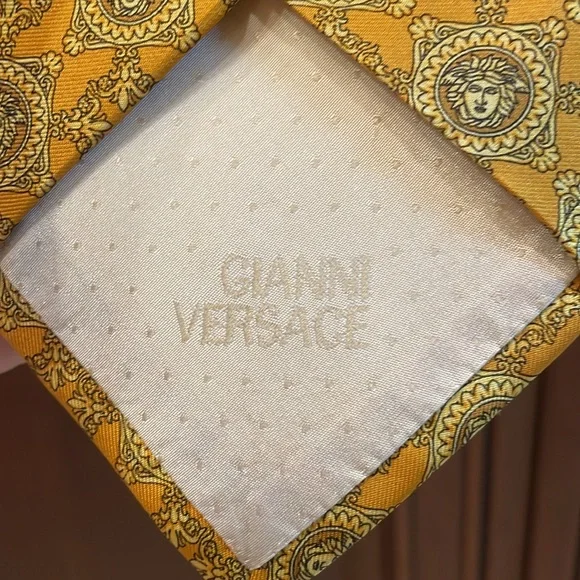 Versace men’s neck tie - Picture 4 of 5